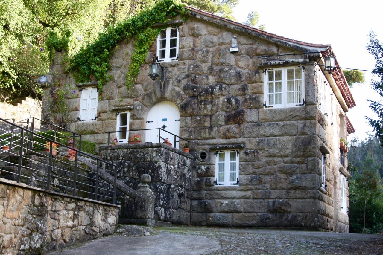 Hotel Pesqueria Del Tambre Noia Exterior photo